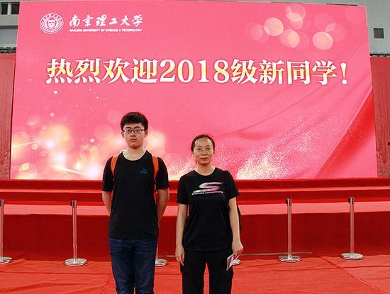 南理工教授爆料新闻事件,揭开新闻事件背后惊人真相